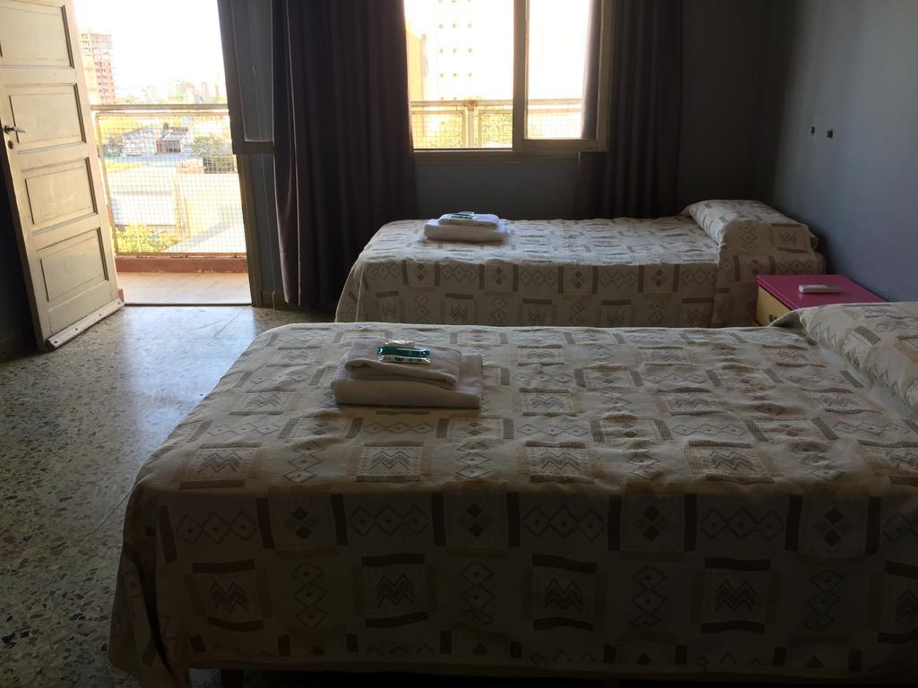 City Hotel 波萨达斯 外观 照片